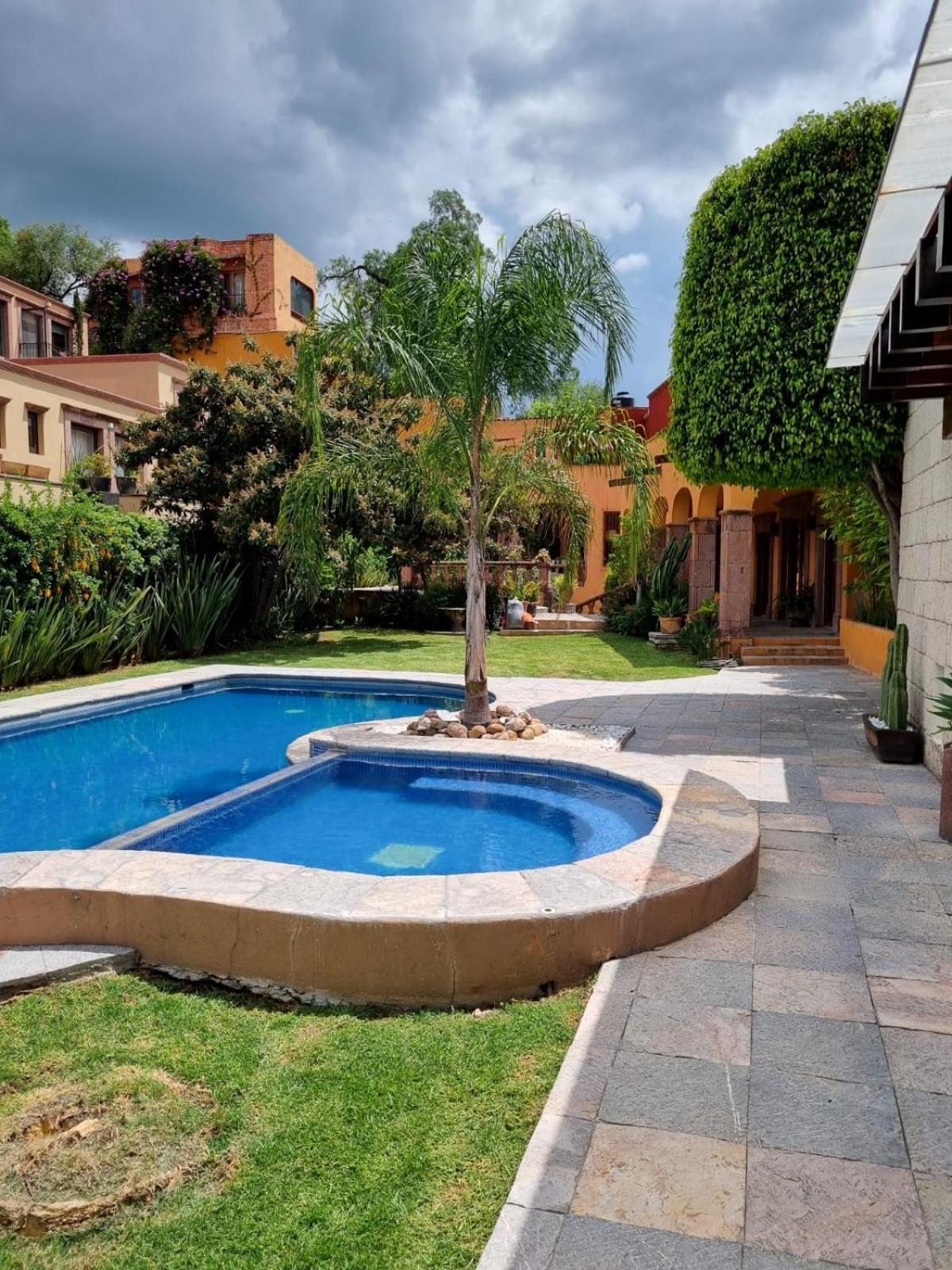 Cousy Condo San Rafael, 3 Blocks From The Parish, Pool, Bbq And Terrace سان ميغيل دي الليندي المظهر الخارجي الصورة